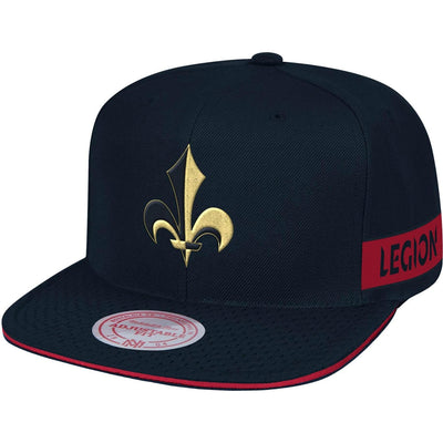 Mitchell And Ness - Paris Legion Mens Team Snapback Jersey