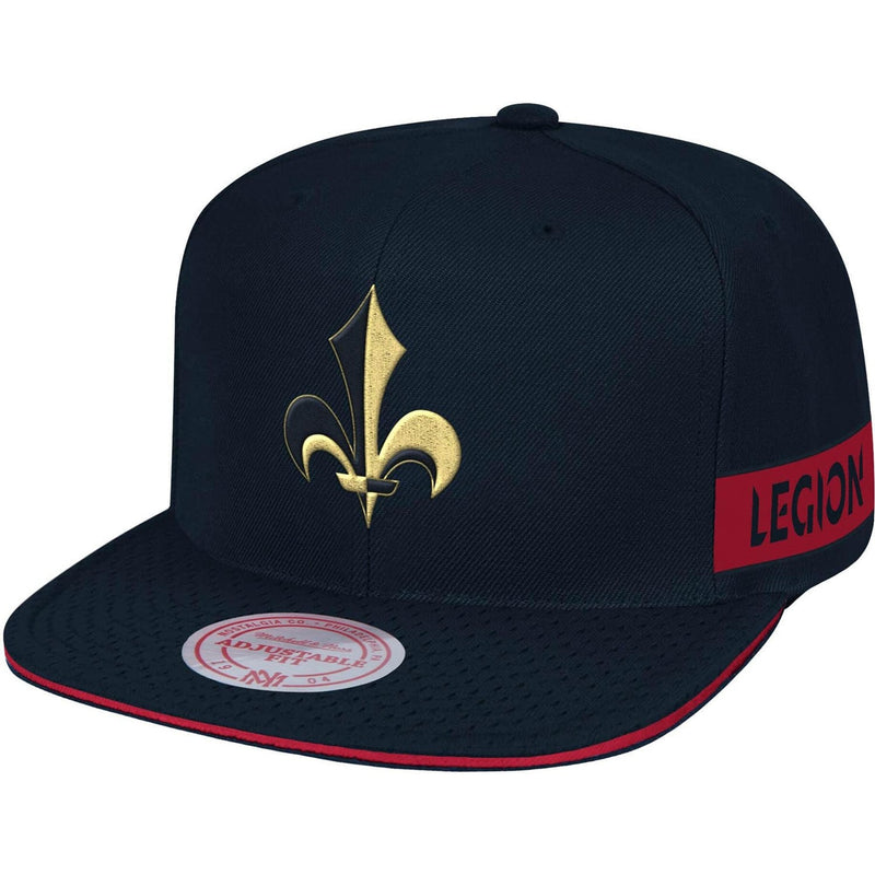 Mitchell And Ness - Paris Legion Mens Team Snapback Jersey