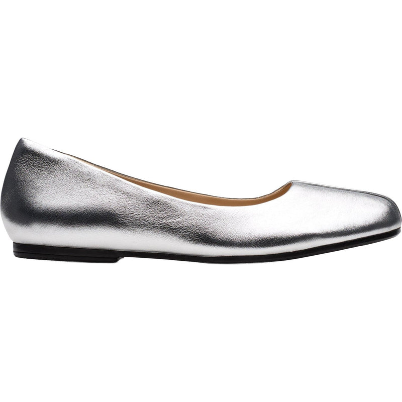 Clarks - Womens Livia Lily Shoes