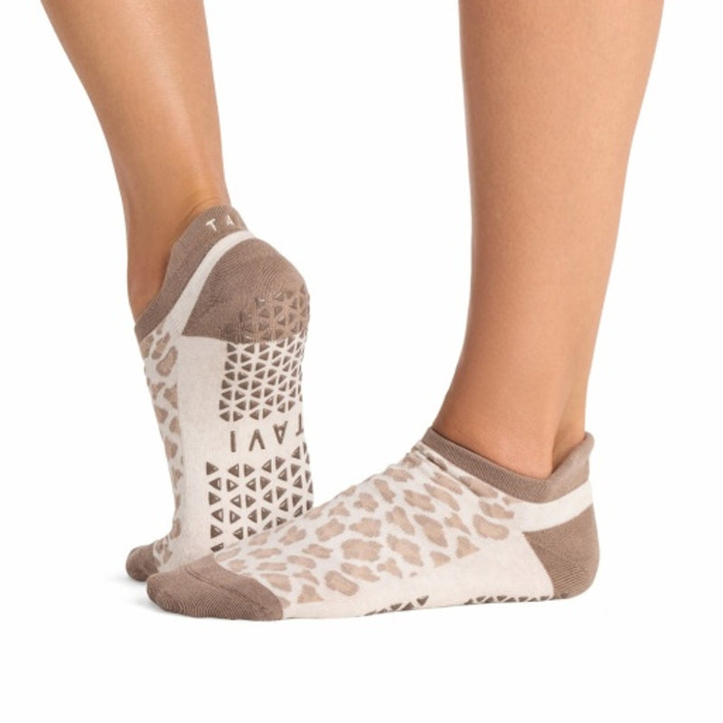 Thirty Three Threads - Unisex Grip Savvy Leopard Sand - Leopard Sand