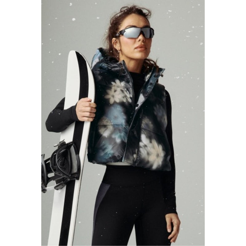 Fabletics - Womens Essential Shine Cropped Hooded Puffer Vest