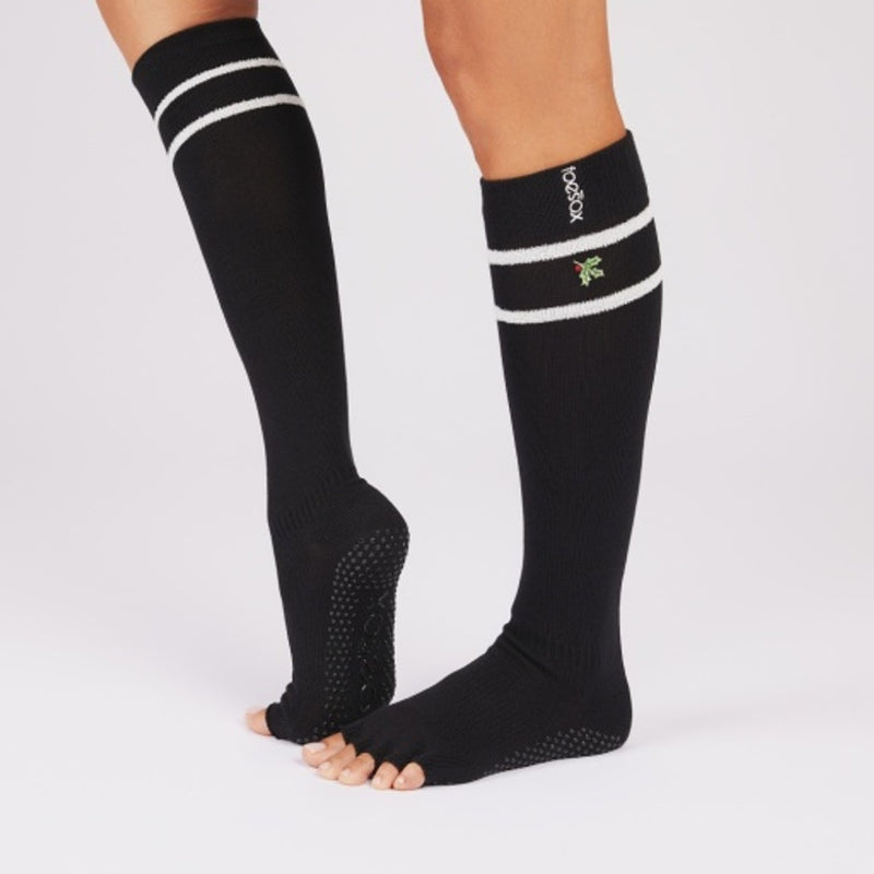 Thirty Three Threads - Unisex Grip H/T Scrunch Knee High Winterize