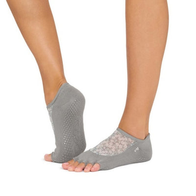Thirty Three Threads - Unisex Grip H/T Luna in the Meadow