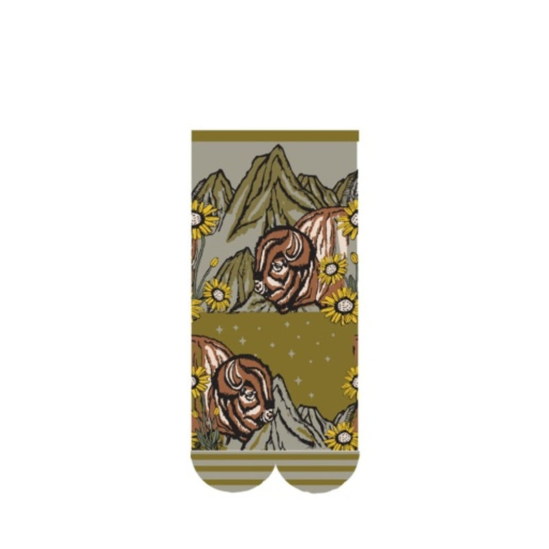 Oooh Yeah - Womens Crew Socks Bison Meadows