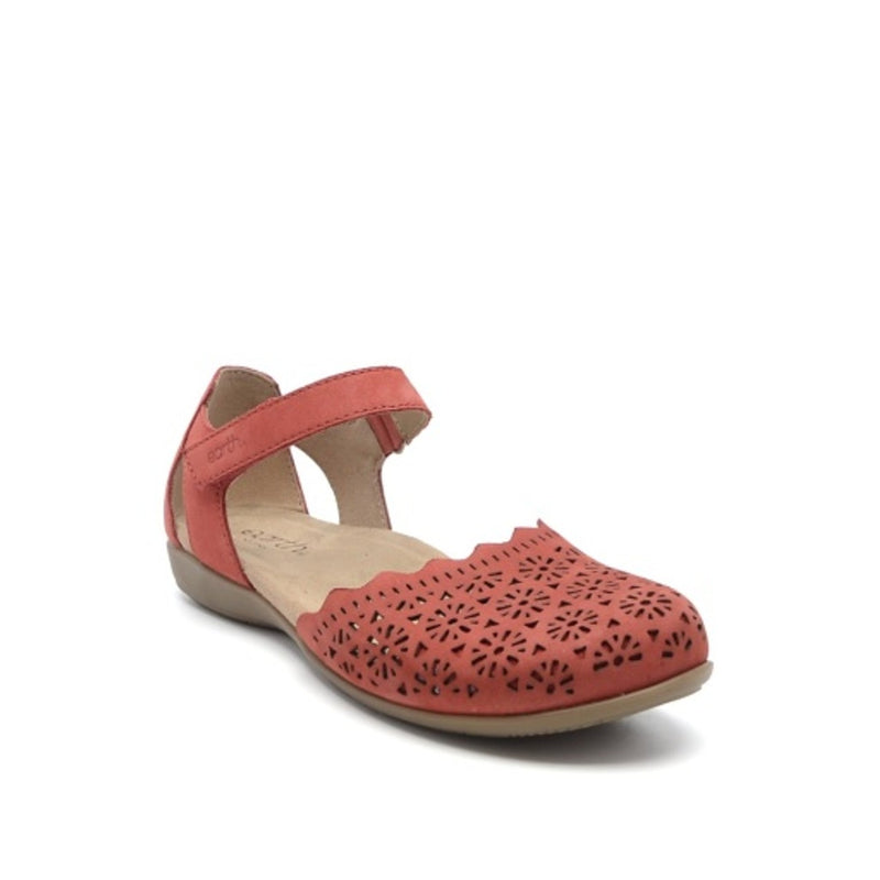 Earth - Womens Bronnie Slip-On Shoe - Medium Red 611