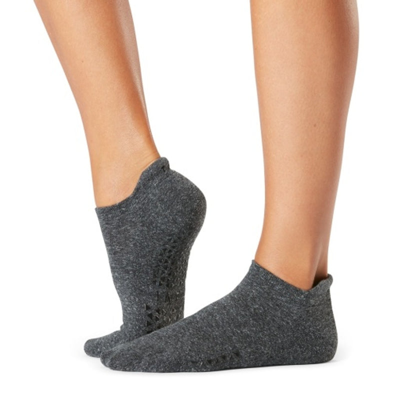 Thirty Three Threads - Unisex Grip Savvy 2 Pk Shadow & Sapphire - 2pk Shadow & Sapphire
