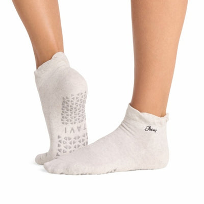 Thirty Three Threads - Unisex Grip Cora Knitted Ruffle Focus Flair