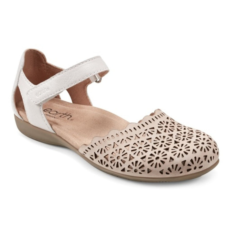 Earth - Womens Bronnie Slip-On Shoe - Light Natural 110