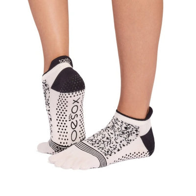 Thirty Three Threads - Unisex Grip F/T Low Rise Tec Bone