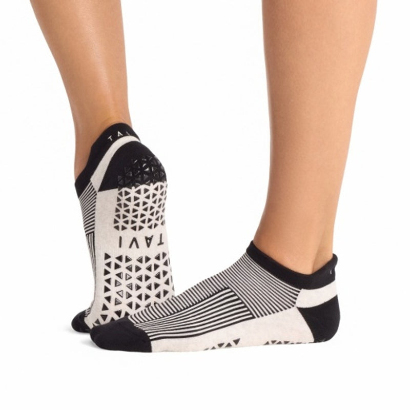 Thirty Three Threads - Unisex Grip Savvy Cool Geo - Cool Geo