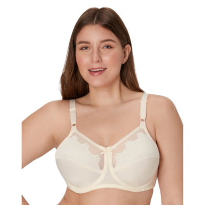Hanes - Womens Bali Flower Underwire Bra