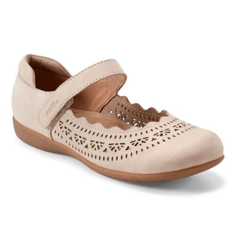 Earth - Womens Brady Slip-On Shoe - Light Natural 110