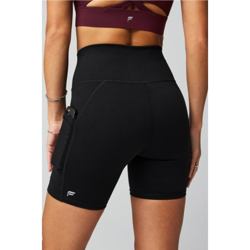 Fabletics - Womens on-the-Go High-Waisted Short 6"