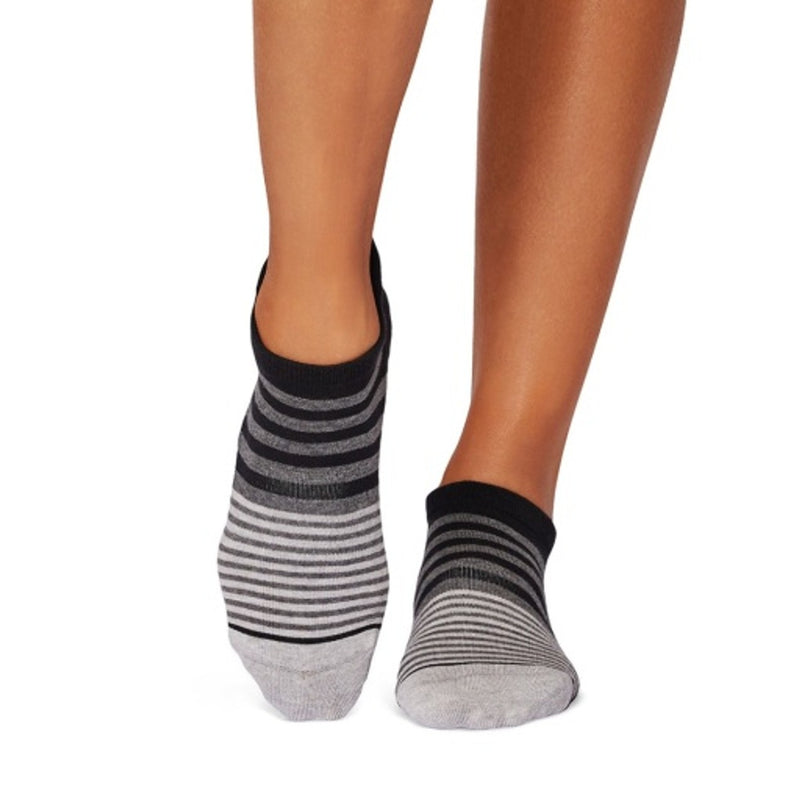 Thirty Three Threads - Unisex Grip Savvy Verge - Verge