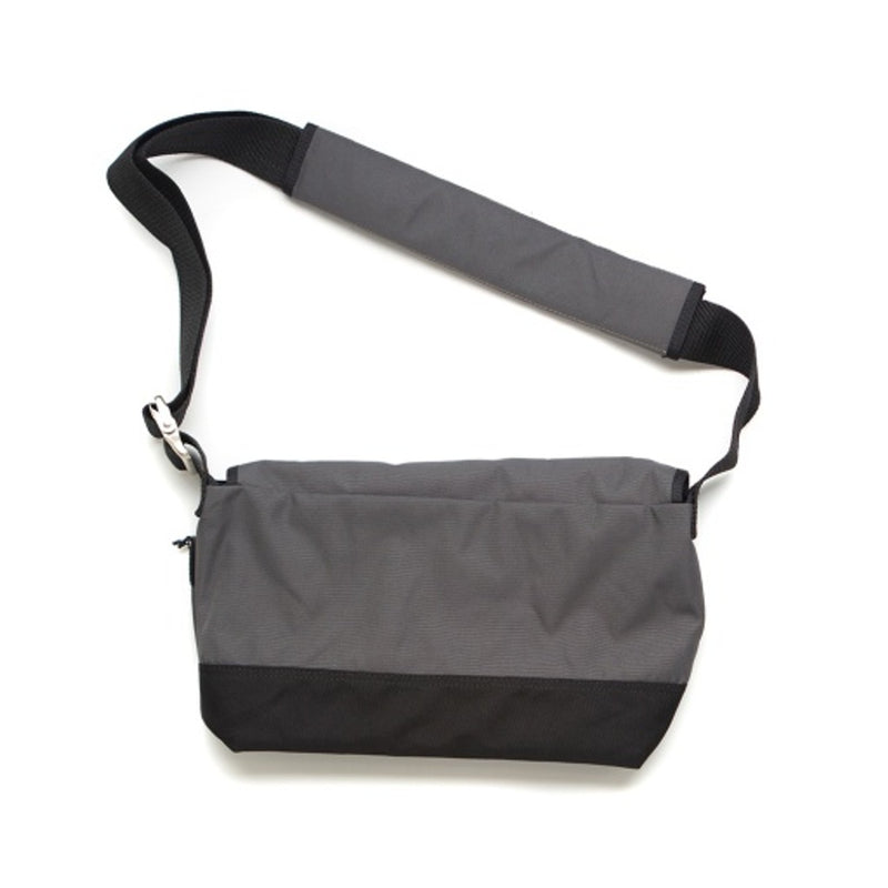 Deus Ex Machina - Mens Kalyn Messenger