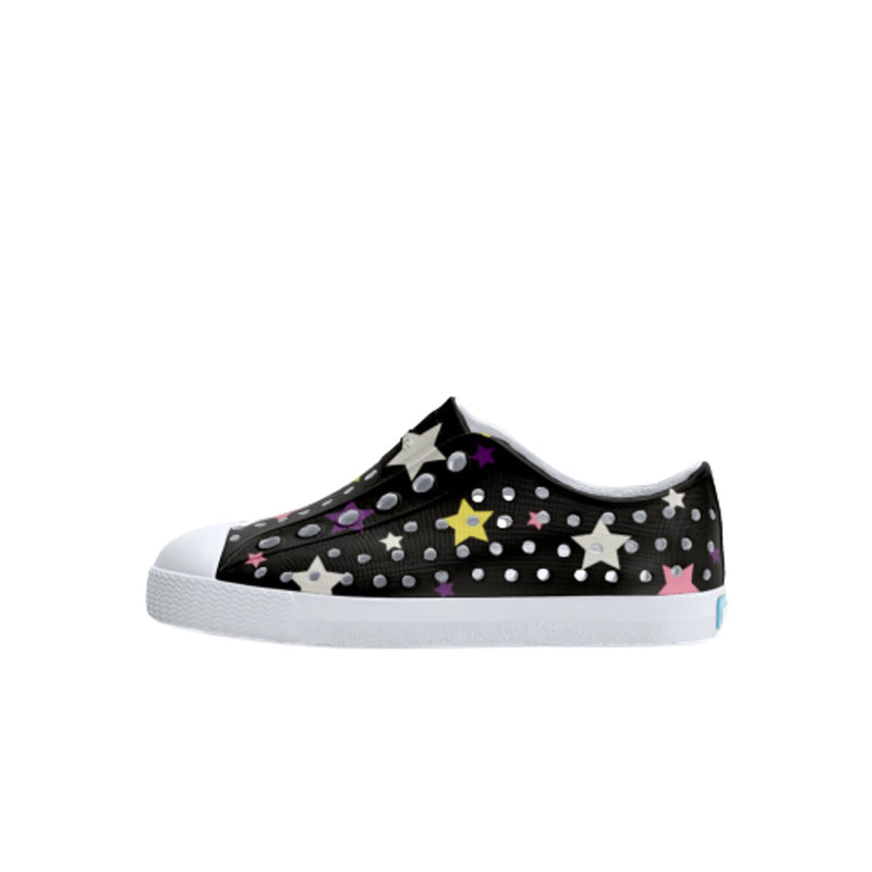 Native Shoes - Unisex Jefferson Print Kids - Jiffy Black/ Shell White/ Stars Aop