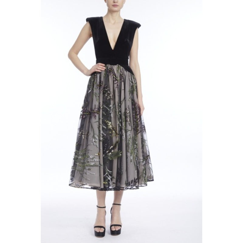 Badgley Mischka - Womens Dropped Velvet Waist